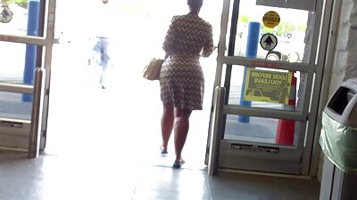 ਸ਼ਾਨਦਾਰ ਸੈਕਸੀ ਕੁੜੀ ਆਪਣੇ ਬੈੱਡਰੂਮ 'ਤੇ ਦਰਵਾਜ਼ਾ ਬੰਦ ਕਰਨਾ ਭੁੱਲ ਗਈ