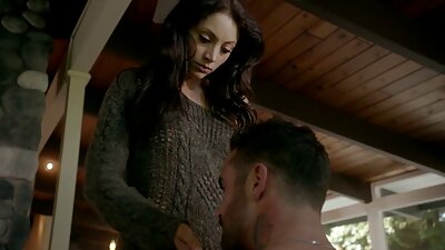 ਬੁੱਢਾ ਪਰਵ ਆਪਣੀ ਹੌਟ ਯੰਗ ਮੇਡ ਦਾ ਵਿਰੋਧ ਨਹੀਂ ਕਰ ਸਕਿਆ