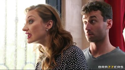 ਲੜਕੇ ਬਾਗ ਵਿੱਚ ਗੁਆਂਢੀ ਪਤਨੀ ਨੂੰ Fucked