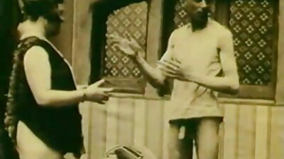 ਪਰਿਪੱਕ ਪਤਨੀ ਕੁਝ ਨਕਦ ਲਈ Fucks