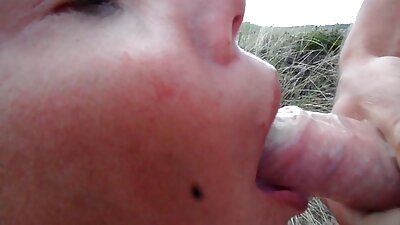 ਪਿਤਾ ਜੀ ਜਲਦੀ ਵਾਪਸ ਆ ਗਏ ਅਤੇ ਕਿਸ਼ੋਰ ਬੇਬੀਸਿਟਰ ਨੂੰ ਫੜ ਲਿਆ